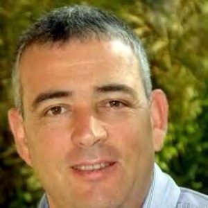 אריאל טובל, מנהל לקוח, בזק בינלאומי.