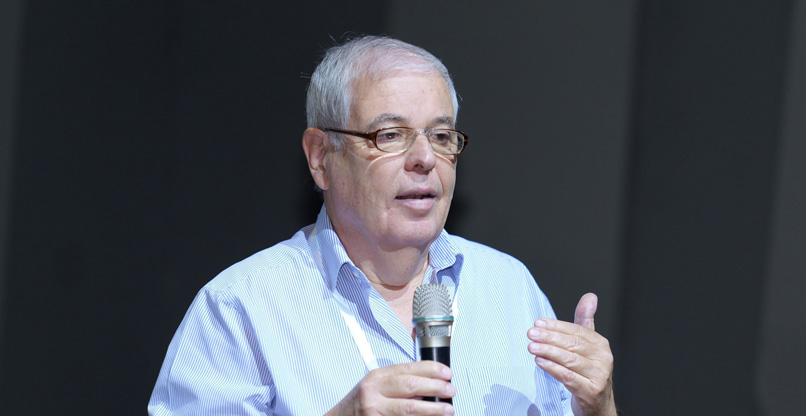 משה לסמן, מנכ"ל אדג'קונקס.