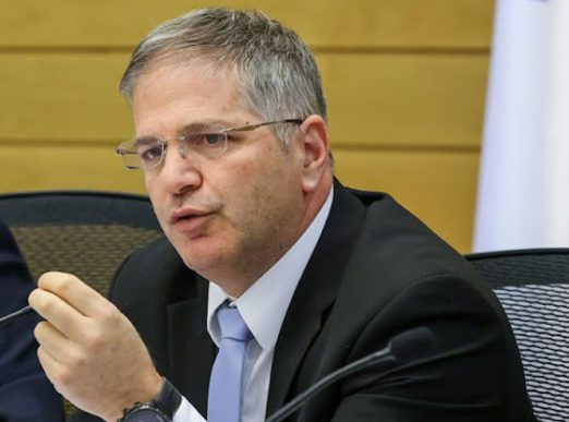 שר החינוך, יואב קיש.