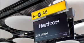 נמל התעופה הית'רו בלונדון.