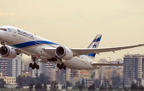 לגלוש באמצעות סטארלינק - גם בטיסות אל על.