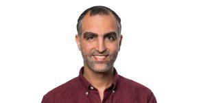 ליאור השמיה, מנהל הצלחת לקוח באוקורה.