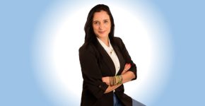 נילי סמברג, סמנכ"לית שירות הלקוחות של גולן סלקום.