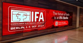 השלט המזמין ל-IFA 2023: עתיד הטק מוצג בברלין ב-1-5 בספטמבר.