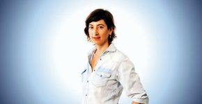 עינב גז, סמנכ"לית הטכנולוגיה וההצלחה הדיגיטלית של מרחב האירוח והלייף סטייל החדש ג'ורג' תל-אביב.