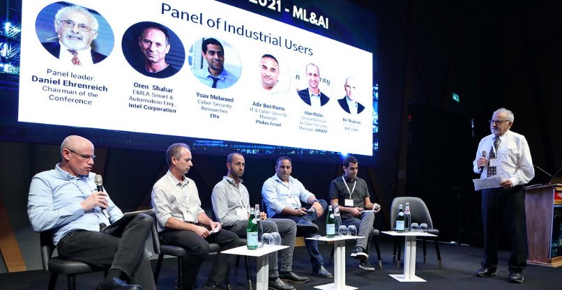 בכנס של 2021. דניאל ארנרייך, יועץ אבטחת סייבר ויו"ר הכנס ICS CyberSec⁸ 2023.