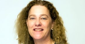 מריסה מינוחין, מנהלת הנדסת תוכנה בכירה ב-ויוה קרוסיקס.