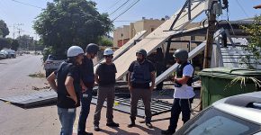 טכנאים של בזק בדרום בתחילת המלחמה.