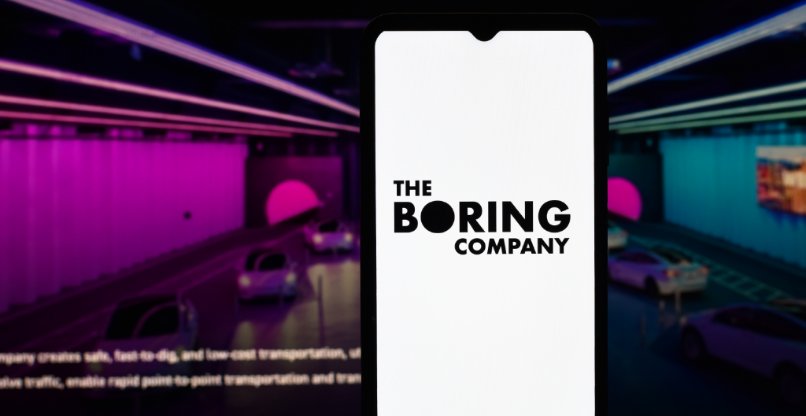 מוערכת כשווה שבעה מיליארד ד' ולא משעממת בכלל. חברת בורינג של אילון מאסק.