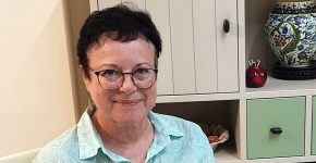 מיכל פרגו, היוזמת של כובע חם.