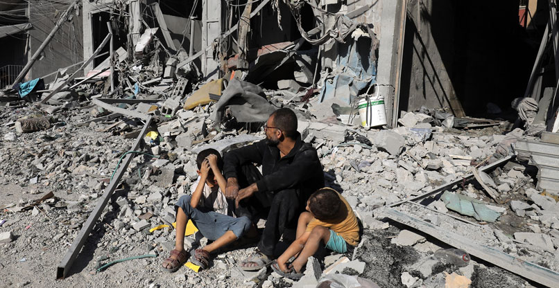 תמונות כמו זאת משפיעות על העולם - ובתקשורת העולמית מוצגות תמונות הרבה יותר קשות ממנה.