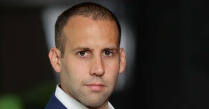 תומר ראב"ד, יו"ר קבוצת בזק.