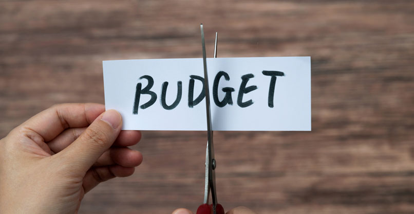 צריך לקצץ בתקציב המדינה, אסור לקצץ בתקציבי המדע וההיי-טק.