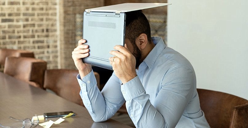 הרגישות להתרעות והתגובות להן מתרופפות. עייפות התרעות (Alert Fatigue).