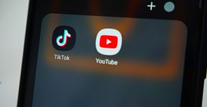 עוד מעט יהיו זהות? טיק-טוק ויו-טיוב.