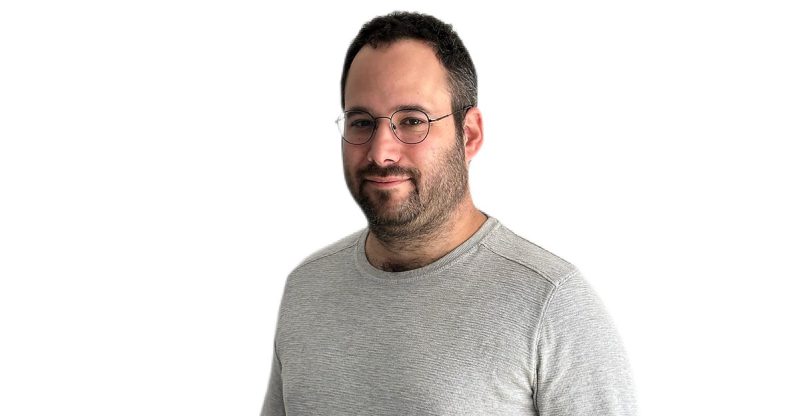 יואב שחם, סמנכ"ל דאטה בחברת הסייבר קלארוטי.