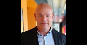 רימון טובין, מייסד עמותת האקוטיזם.