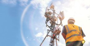 קנסות על קליטה סלולרית לא מספיקה - גם מעבר לקו הירוק.