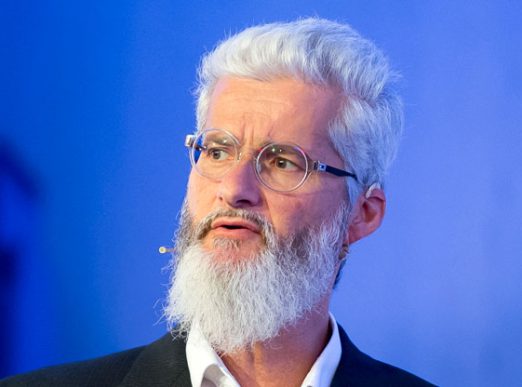 רונן שפירר, מנהל בכיר לתחום הטלקום בפורטינט העולמית.