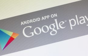 הקרב החדש של אפיק גיימס: נגד Google Play.