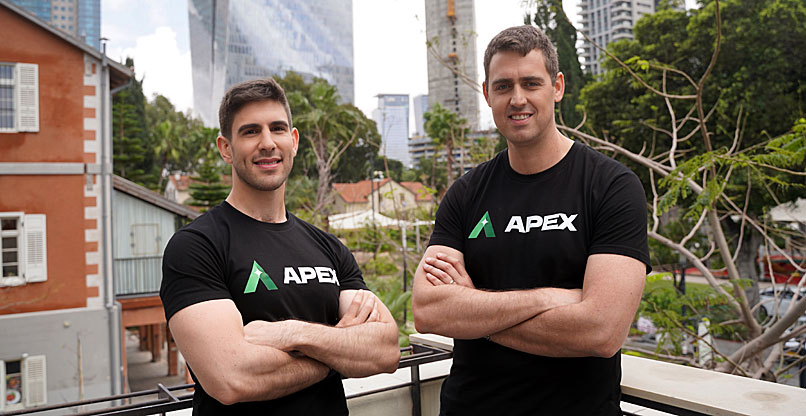 מייסדי אייפקס: מימין - מתן דרמן, מנכ"ל החברה, ותומר אבני, סמנכ"ל המוצר שלה.