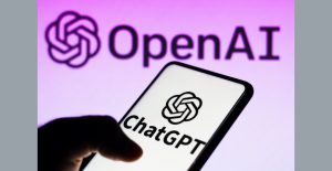 מאסק נאבק בהם בכמה אפיקים. כלי הבינה המלאכותית היוצרת ChatGPT והחברה שפיתחה אותו, OpenAI.