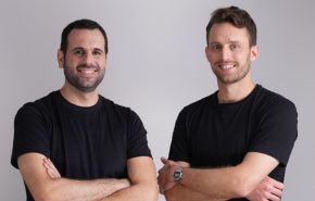 מייסדי אואזיס. מימין: דני בריקמן ועמית צימרמן.
