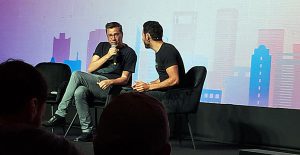 מימין: נאס דיילי ויוני אסיא, ממייסדי איטורו.