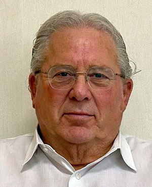 זאב דגני, מנכ"ל RSL Electronics.