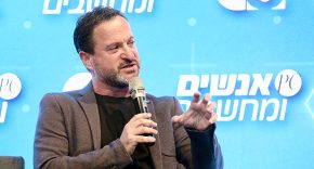אורן שגיא, מנכ"ל סיסקו ישראל.