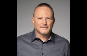 דרור בהט, סמנכ"ל השיווק של yes ופלאפון.