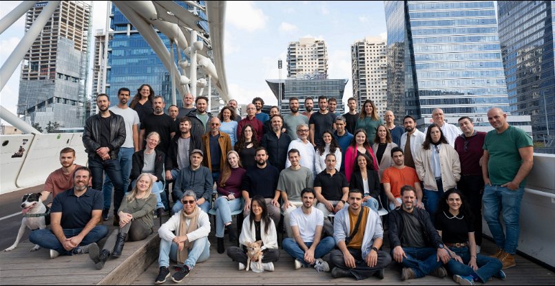 צוות אווינסד.