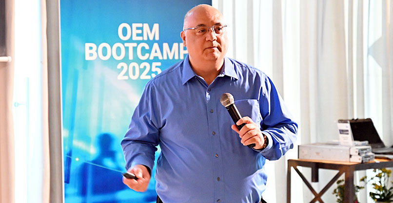 עופר וקנין, מנהל תחום תעשיות ביטחוניות ב-דל טכנולוגיות OEM.