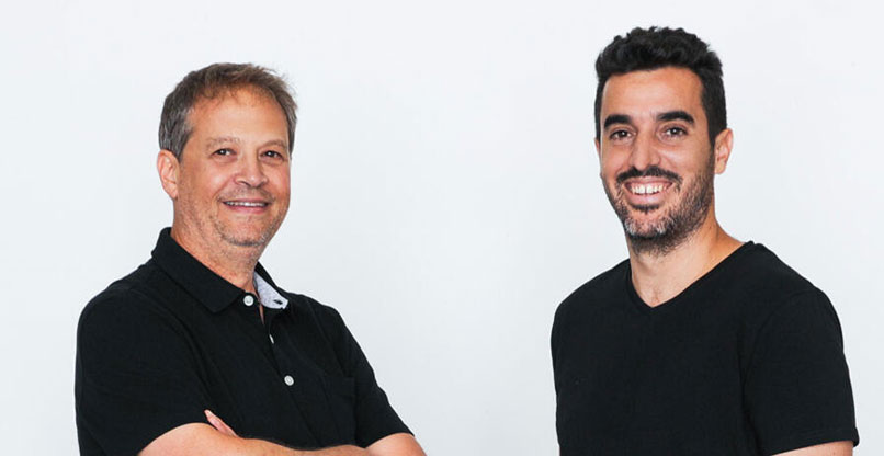 מייסדי אטרה. מימין: אושרי מויאל, סמנכ"ל הטכנולוגיה, וגיל פקלמן, המנכ"ל.