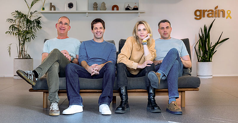 חברי הנהלת גריין. מימין: דור גולן, המנכ"ל, מיכל ביניש, מנהלת הפעילות, ניר גלאון, סמנכ"ל המוצר, ואהרון נבון, מנהל העסקים.