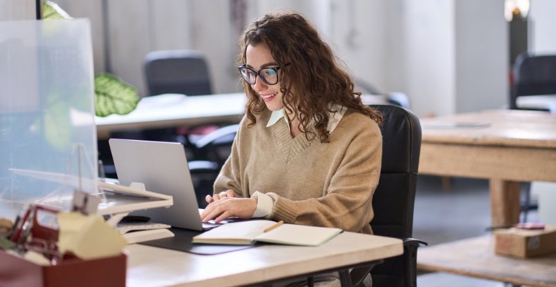 חלקן בתעשייה נותר נמוך. נשים בהיי-טק.