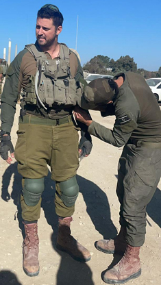 משקיע וגם חייל. דיויד ציטרון.