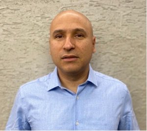 אבי אזרד, מנהל אגף תשתיות וטכנולוגיות של עמיתים טק.