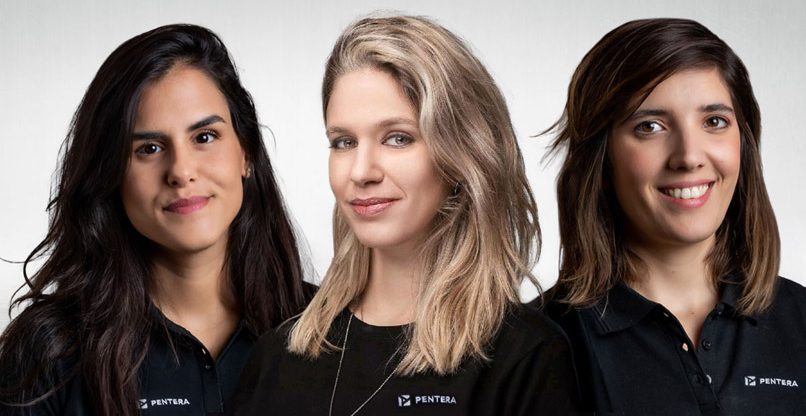 מימין: שירן בר לב - סמנכ"לית כספים בכירה, סיון הראל - סמנכ"לית בכירה למכירות, אירופה, המזרח התיכון ואפריקה, ואורטל ורדי - יועצת משפטית ראשית, פנטרה