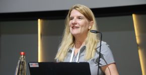 עירית לסר, מנכ"לית IT Solutions.