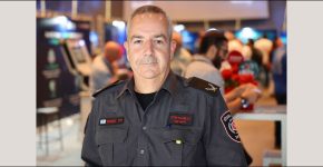 ניר צנטנר, ראש חטיבת התקשוב בנציבות כבאות והצלה ראשית.