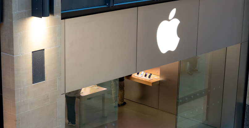 לא מוכנה לעמוד בדרישות של בריטניה. אפל.