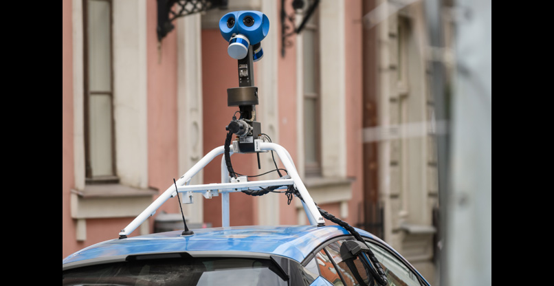 מכונית Street View של גוגל.