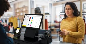 מצפה לחוויה דיגיטלית – גם בתוך החנות. הלקוח הקמעונאי של ימנו.