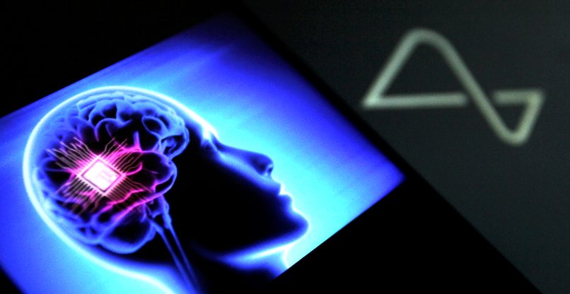 שבב המוח שלה עושה פלאים. נוירלינק.