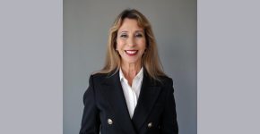 דרורית גולדזנד, ראש תחום פתרונות לממשלה וללקוחות אסטרטגיים בקבוצת אמן.