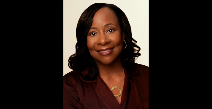 רובין וושינגטון, נשיאה וסמנכ"לית תפעול וכספים של סיילספורס