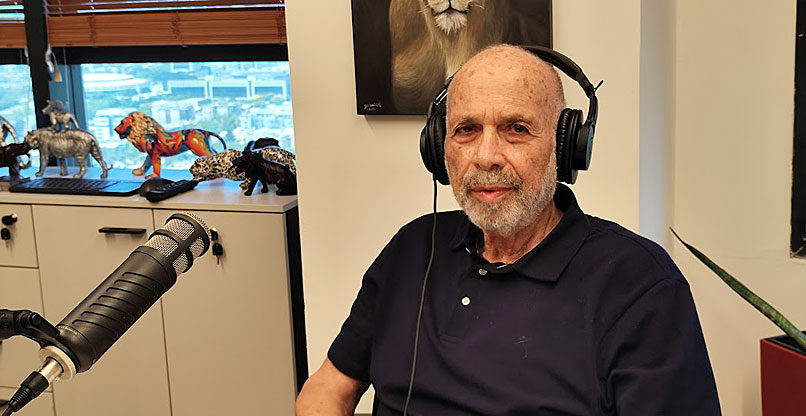 זאב הולצמן, מחלוצי ענף ההיי-טק בישראל.