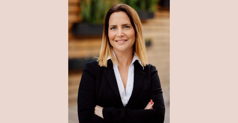 רוני אביב שהרבני, סמנכ"לית האופרציה העסקית של סימולייט.