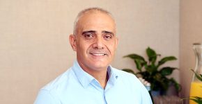 בני פלח, מייסד משותף ומנכ''ל דאנת תקשורת.